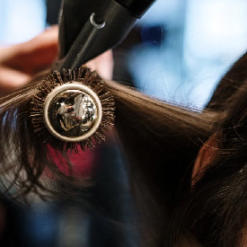 laat uw haar stylen bijn kapsalon lies